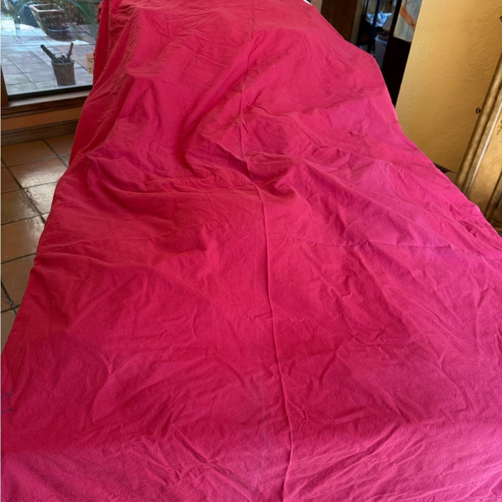 Tablecloth 56 x 94”